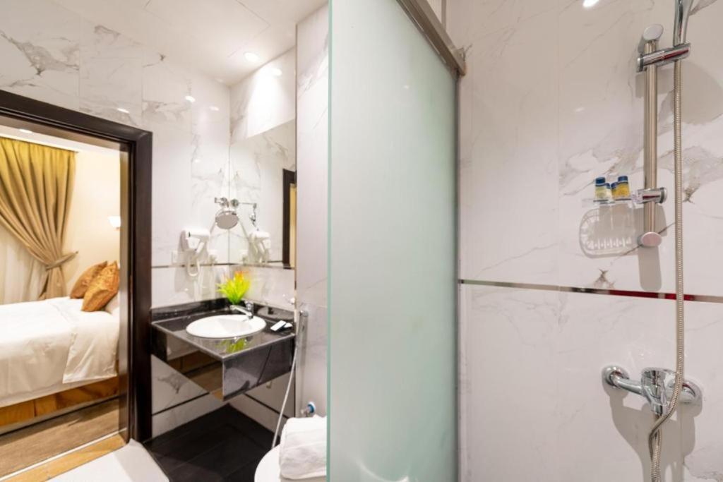 بلسم العائلة للوحدات السكنية المفروشة Family Balsam Furnished Units ג'דה מראה חיצוני תמונה